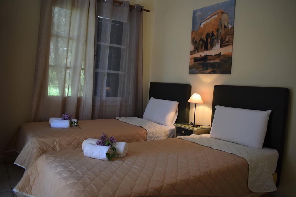 Strophilia Apartments Koukounaries Luaran gambar